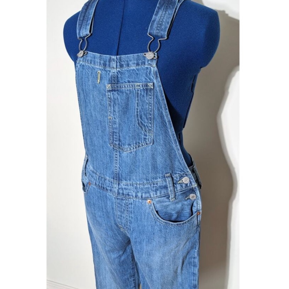 Levi’s Overalls